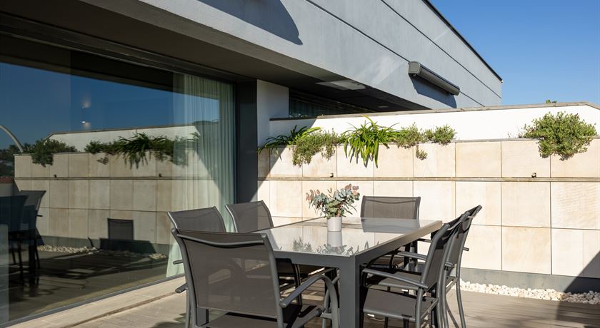  - 5